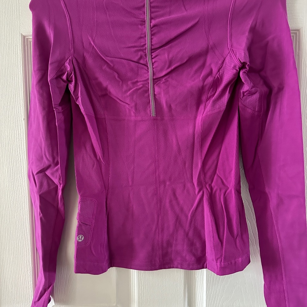 Lululemon Top - Picture 2 of 10